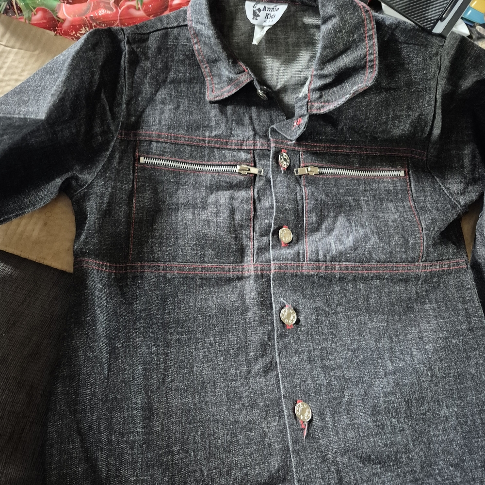 Annie Black Jean Jacket with Red Stitching - Picture 4 of 8